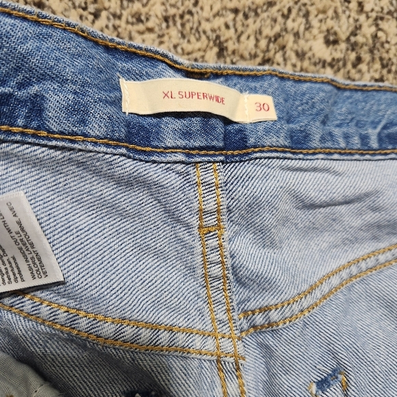 Levi's XL Superwide Jeans - Picture 6 of 8